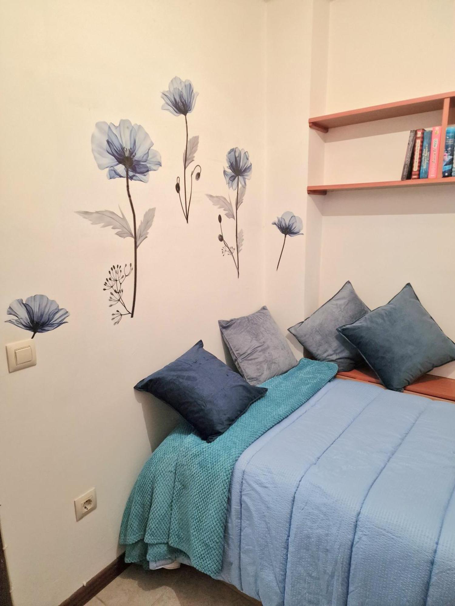 Lovely Blue Moana Luaran gambar