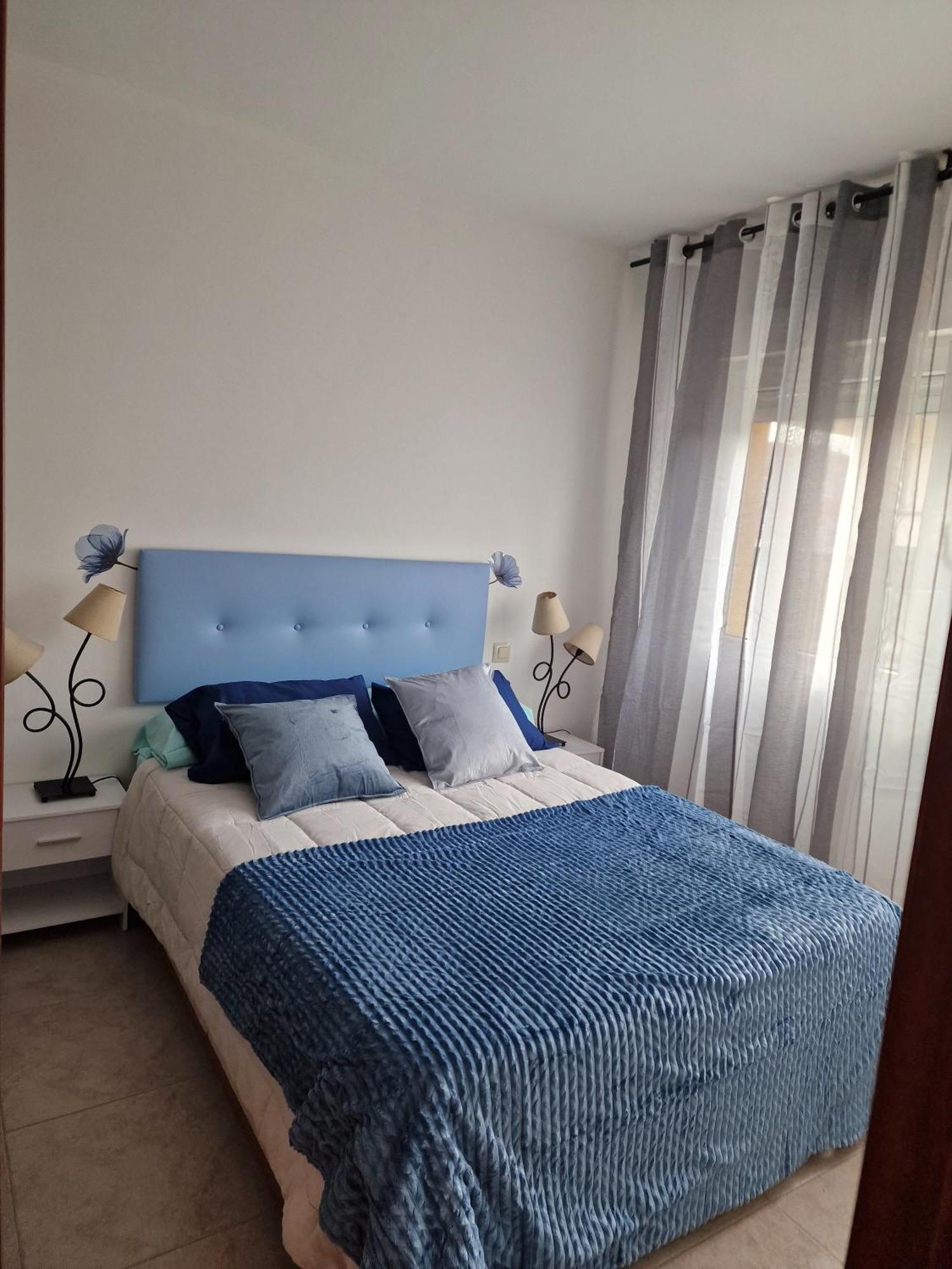 Lovely Blue Moana Luaran gambar